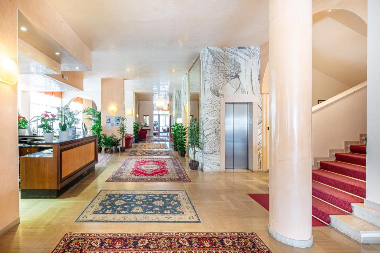 Hotel Royal Bibione Extérieur photo