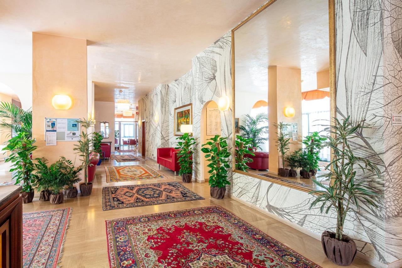 Hotel Royal Bibione Extérieur photo