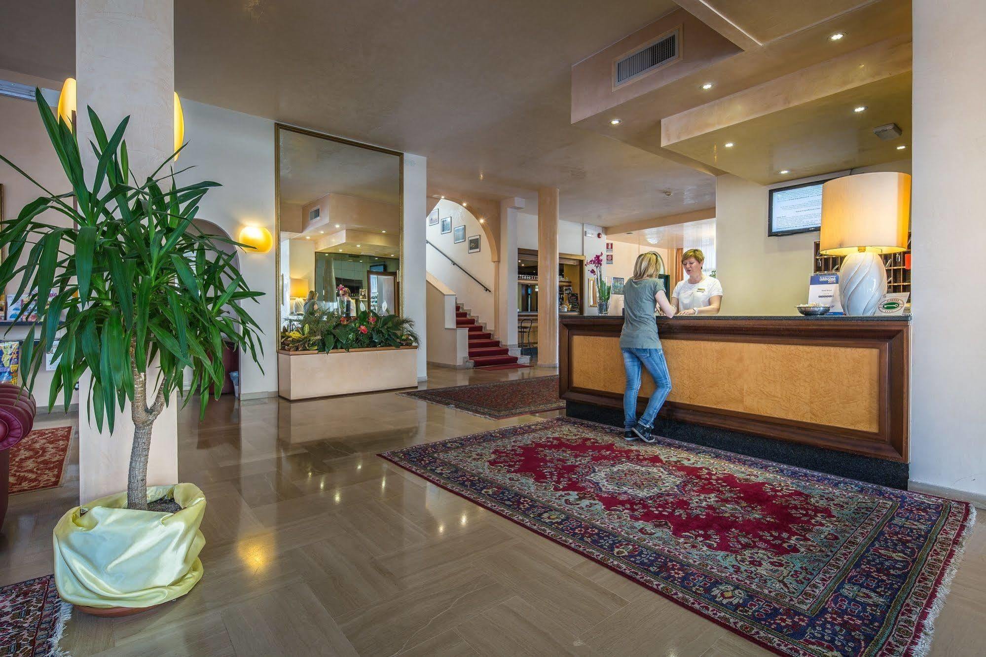 Hotel Royal Bibione Extérieur photo